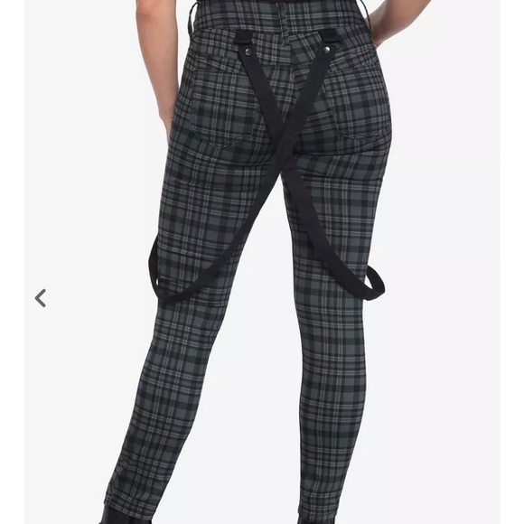 Hot Topic High Rise Super Skinny Denim size 5 Sold Out style/colour - Picture 7 of 8